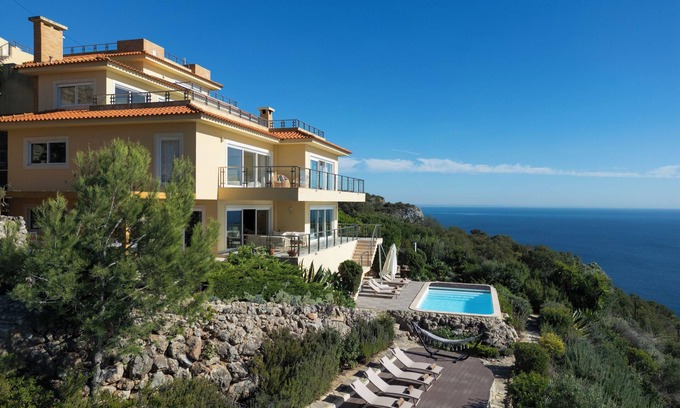 Santiago Villa | Exclusive Oceanfront Villa in Arrabida Natural Park with Heated Pool