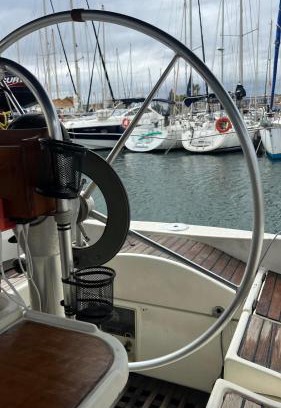 Poblats Maritims Boat Rental | Exclusive Unique Experience on a Sailboat All Year Round