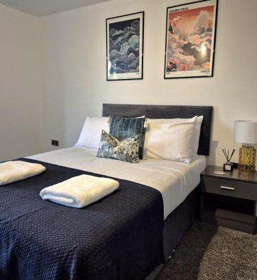 Derby Apartment | Executive Studio - Modern Comfort in Derby # 6