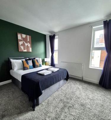Derby Apartment | Executive Studio with Luxe Touches & Comfy Bed # 5