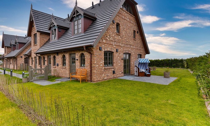 Tinnum House | Exklusives Neubau-hausteil mit Garten und Wundervollem Salzwiesenblick