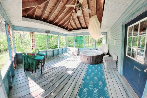 Stroudsburg House | Experience The Serenity Of Pineapple Acre Pocono