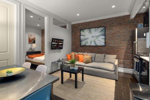Hell's Kitchen Apartment | Explore NYC! Cozy 2BR in Prime Location
