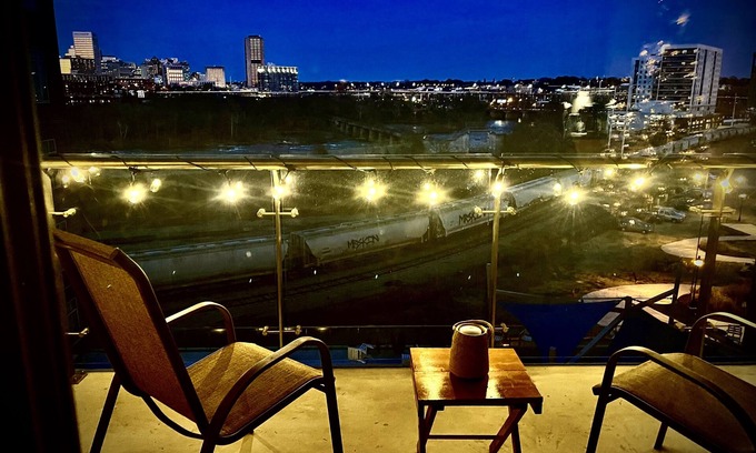 North Chesterfield Condo | *EXQUISITE Cityscape+River Views *Central RVA*
