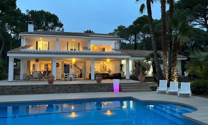 Palamos Villa | Exquisite Retreat in Cala Corbs: Panoramic View and Direct Access to the Sea.