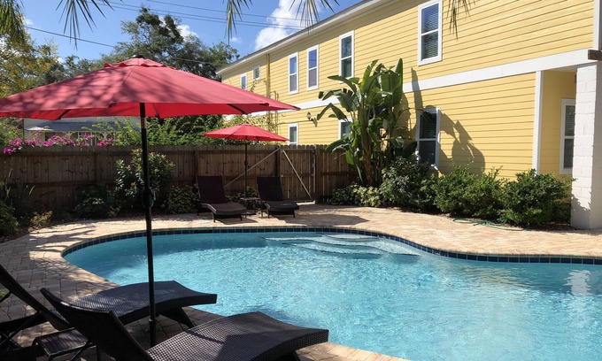 Lincolnville Apartment | F3, Downtown St. Augustine, POOL, King bed, office, free onsite parking
