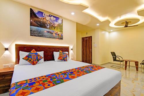 Patna Hotel | FabHotel RJ - Nr Patliputra Railway Station