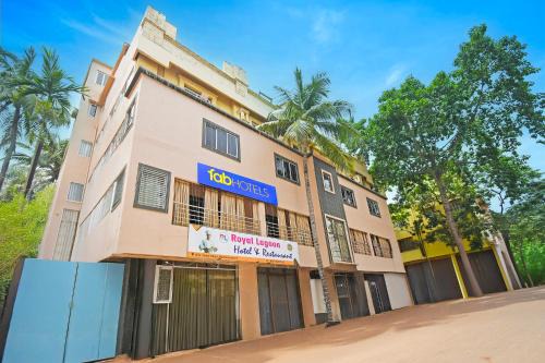 Bhubaneshwar House | FabHotel Royal Lagoon - Near railway station gate number 1