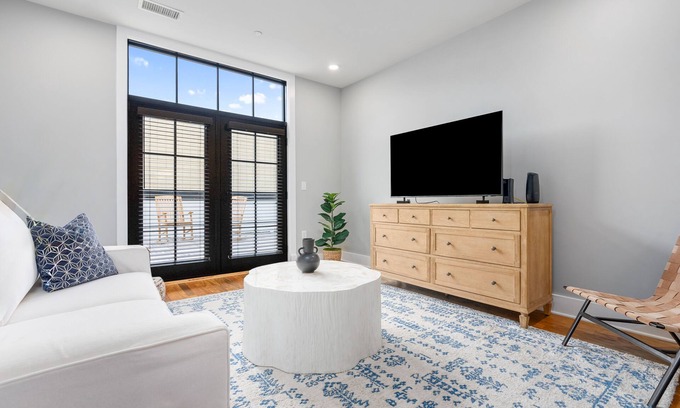 Auburn Apartment | Fabulous 2 Bedroom Apartment in the Target Building - Downtown Auburn - 204