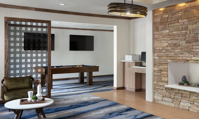 Franklin Park Hotel | Fairfield Inn and Suites by Marriott Austin South