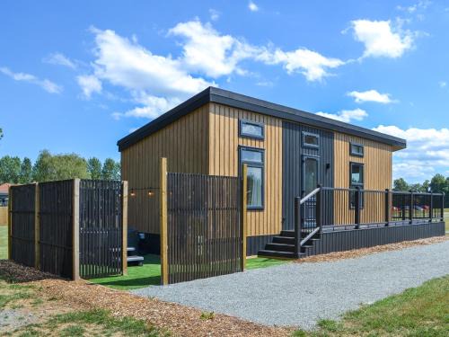 Cottingham House | Fairways Retreat 1 - Uk50246
