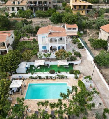 Marina di Palma Bed & Breakfast | Falco in Pietra