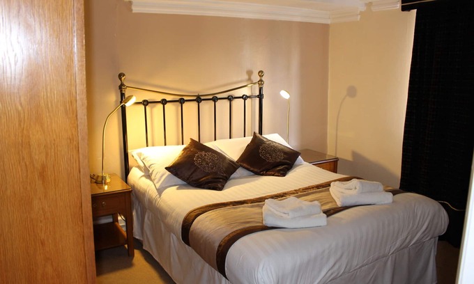 Whittlesey Hotel | Falcon Hotel