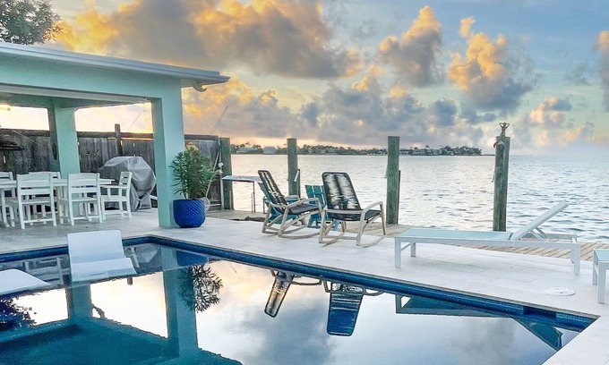 Little Venice House | Fall. Beautiful weather, discounts, flexible cancellation!