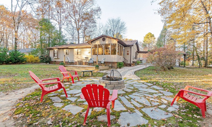 Asheboro House | Fall Fling - Adventure Lodge-Gameroom, Fire Ring, NC ZOO