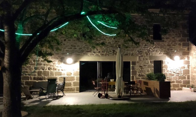 Plourin House | Family country house 8 km from the beach