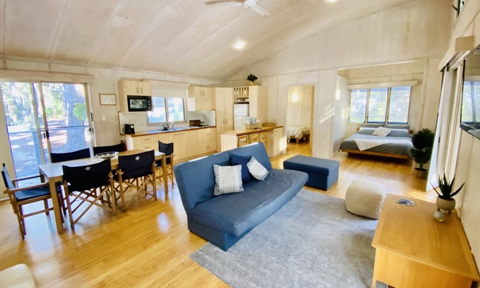 Gold Coast House | Family Eco Lodge - Sleeps 6 - Couran Cove Resort