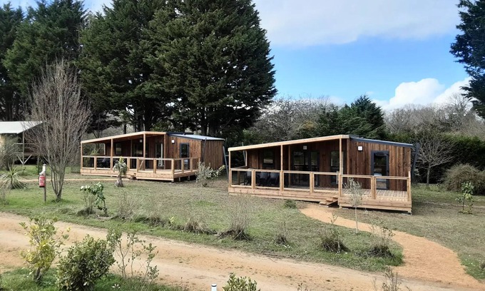 Seillac Ski Chalet | FAMILY Ecolodge MANYARA range: New for 2024! Sleeps 6
