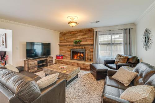 Loma Linda House | Family-Friendly Loma Linda Retreat Walk to LLU