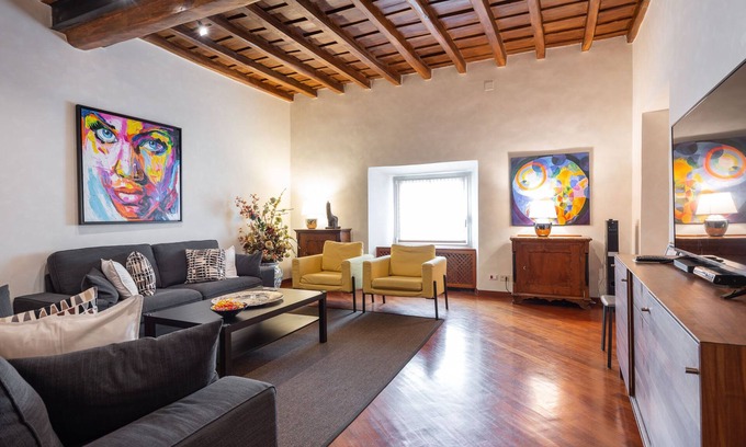 Rione VIII Sant'Eustachio Apartment | Family friendly spacious apartment very central: art history shopping dining out