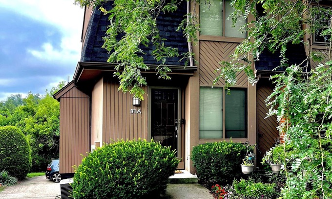 Pittsburgh House | Family friendly🔹Garage Parking – 15min to everything