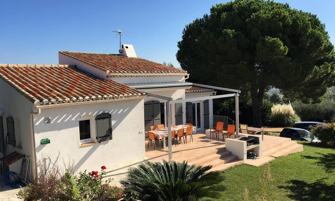 La Cadiere-d'Azur House | Family home, 5km from the sea, heated swimming pool, enclosed grounds. Parking