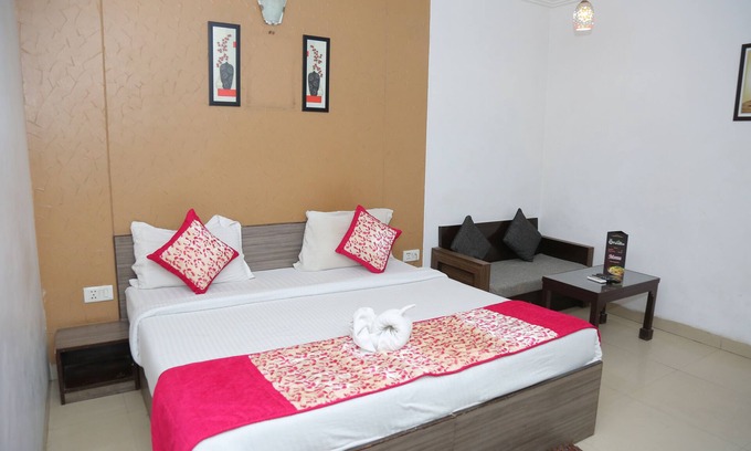 New Delhi Apartment | Family Suites hotel Near Delhi Airport by Sai Group