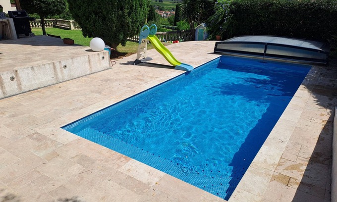 Saint-Georges-d'Orques Villa | Family villa 200m2, indoor pool, garden, open view, near Montpellier