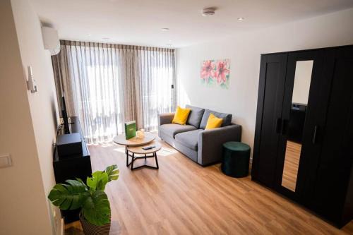 Tiel Apartment | Fancy 70m2 Apartment with Terrace - WE39F