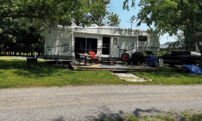 Mohawk House | Fantastic venue along the Nolichucky River