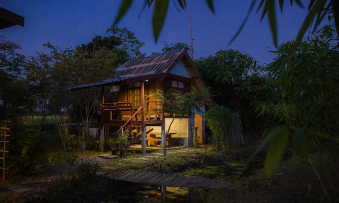 Waeng Noi House | Farm Hug Hao Cafe Homestay