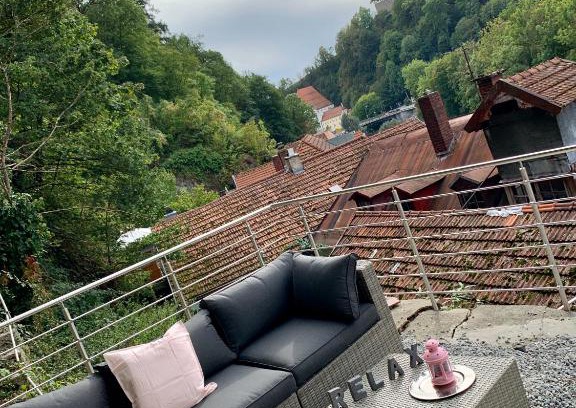 Passau Apartment | FELIX LIVING 7, modern & cozy, geilste Dachterrasse der Stadt, 7 Schlafzimmer