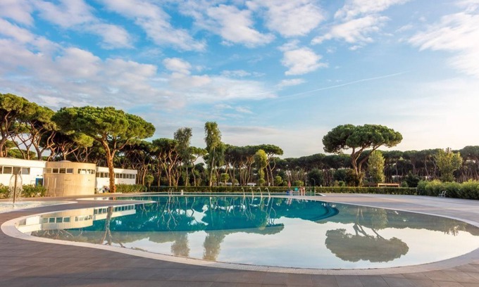 Zona XXXIV Casal Palocco House | Ferienanlage Capitol Baia Elite für 6 Personen