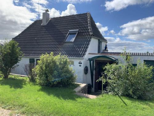 Suden House | Ferienhaus Sabine