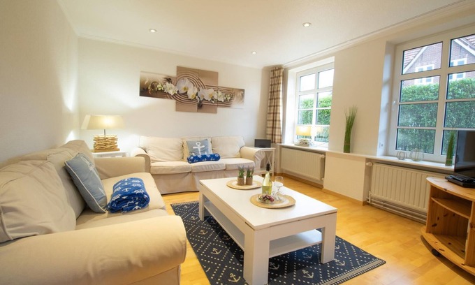 Fahretoft House | Ferienhaus Seestern - Familienfreundliches Ferienhaus für 5 Personen mit Sauna und Garten. Hunde Willkommen!