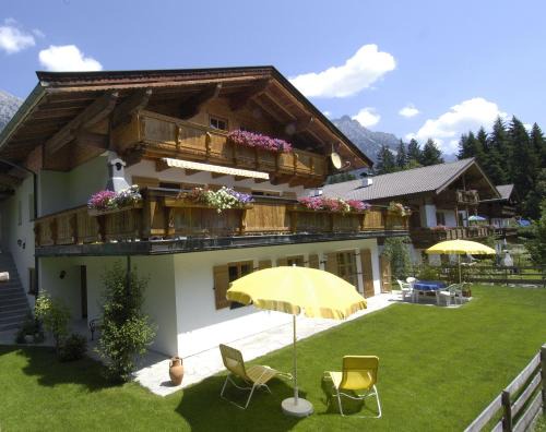 Scheffau am Wilden Kaiser Apartment | Ferienwohnung Waldblick