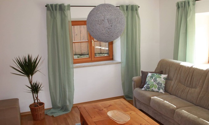 Grassau Apartment | Ferienwohnung Achentraum