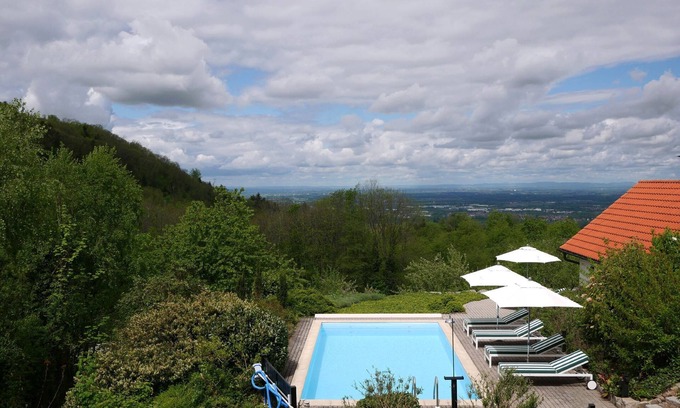 Sasbachwalden Apartment | Ferienwohnung Bachblick mit 100 qm, 3 Schlafzimmer für maximal 4 Personen