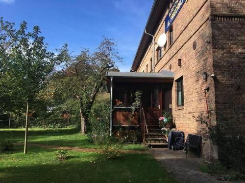 Ziethen Apartment | Ferienwohnung Kastanienblick