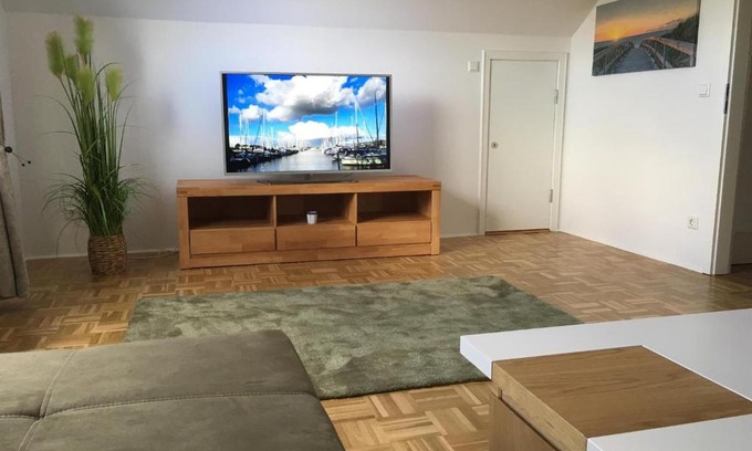 Wees Apartment | Ferienwohnung Koje