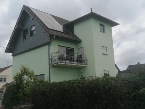 Faid Apartment | Ferienwohnung Moselhöhe