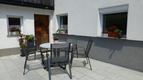 Bad Ischl Apartment | Ferienwohnung Rabennest
