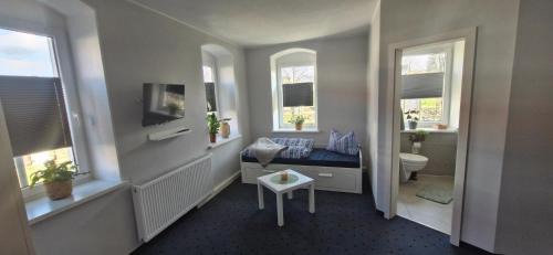 Grossschirma Apartment | Ferienwohnung Schwalbennest2