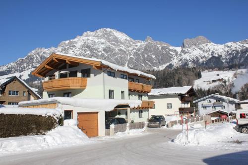 Leogang Apartment | Ferienwohnung Schwarzbach