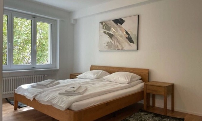 District 8 Apartment | Ferienwohnung Skyblue 8