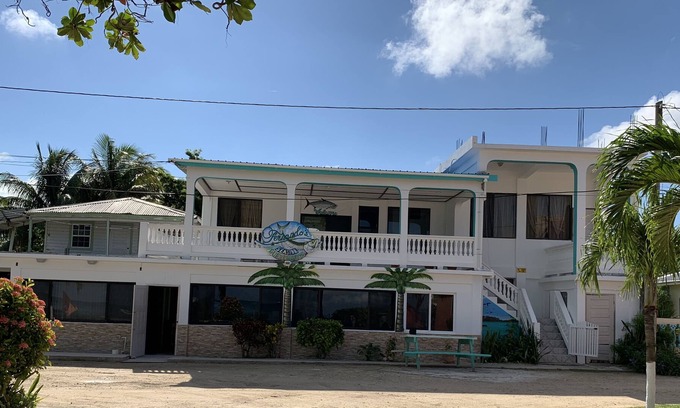 Sarteneja House | Fernando's Seaside Guest House