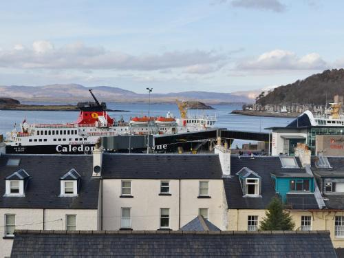 Oban House | Ferry View