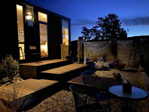 Timaru District House | Field and Fleece Farm Stay by Tiny Away