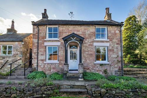 Tunstall House | Finest Retreats - Spring Cottage
