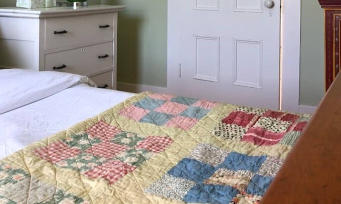 LaHave Cottage | Finnigan's Landing